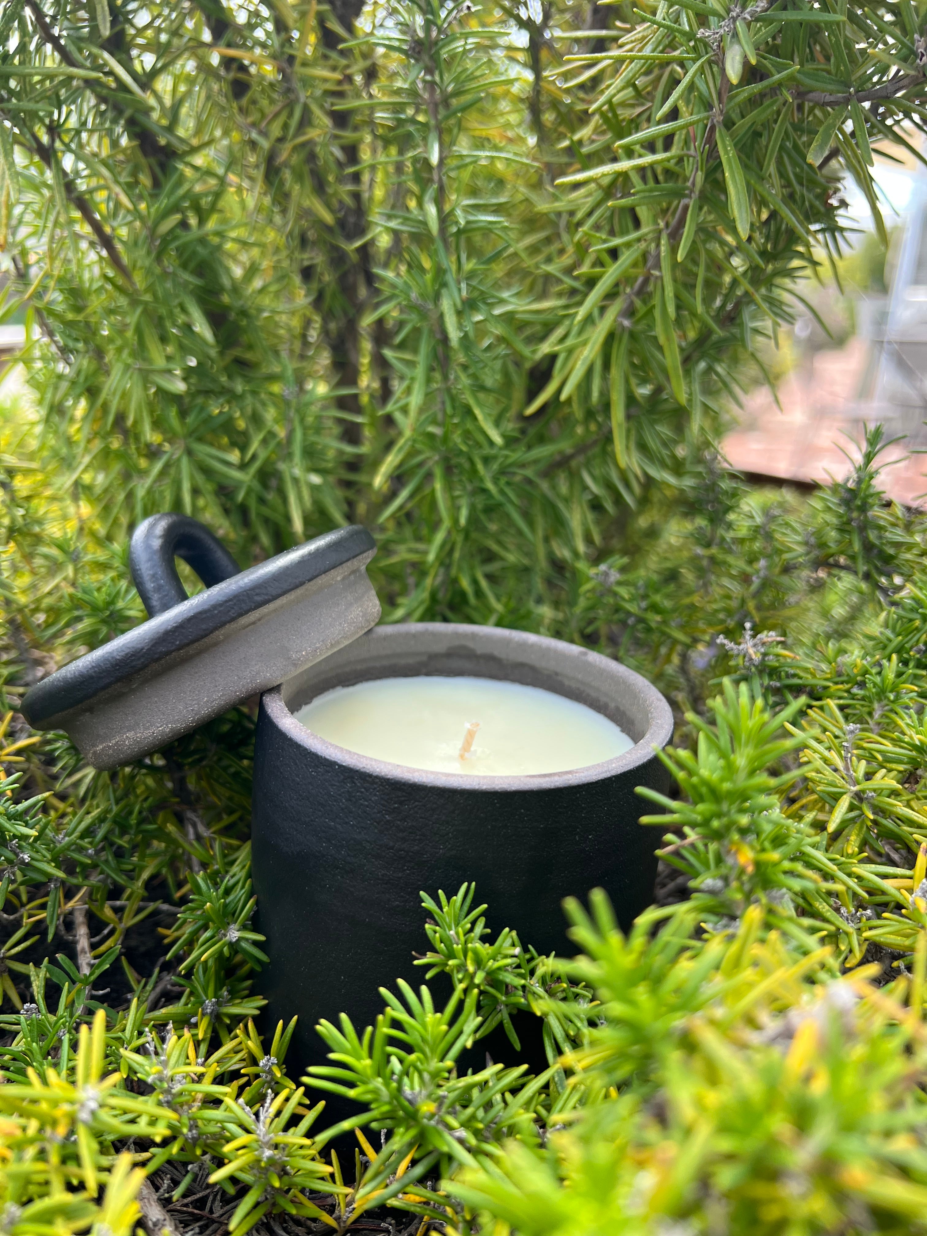 TYSA CANDLE GARDENIA PETAL / TUBEROSE / NEROLI BLOSSOM