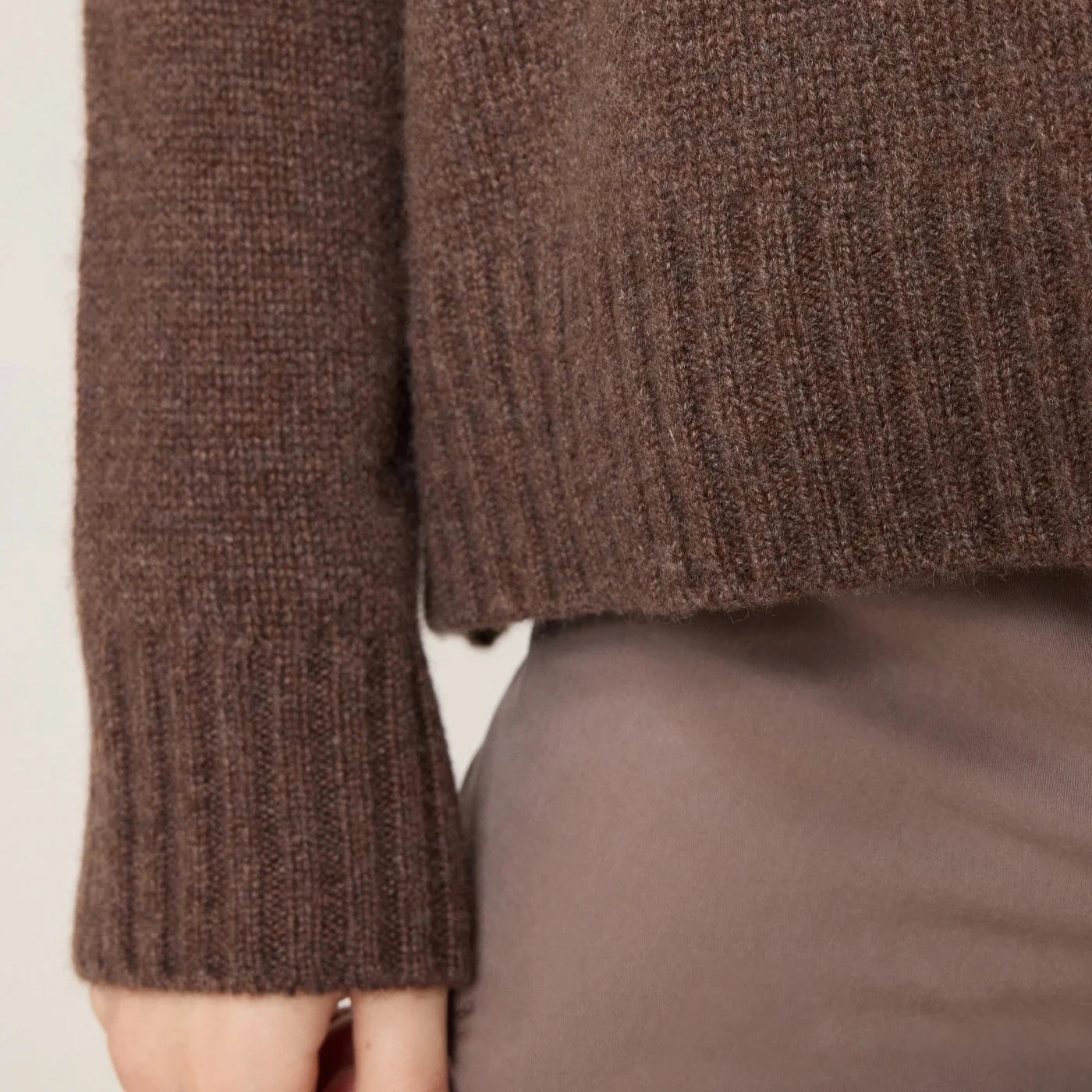 Wide Cashmere Pullover