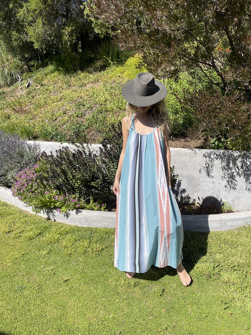 EAGLE DRESS IN PRINTS