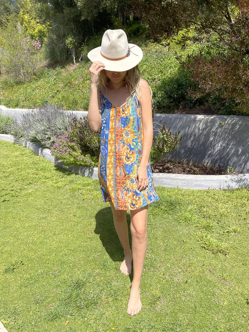 PERFECT DRESS IN PRINTS