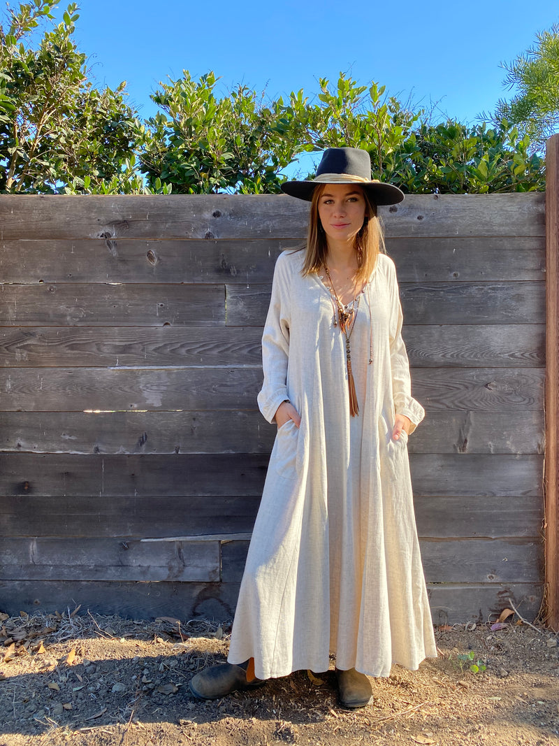 NOMAD DRESS IN NATURAL LINEN