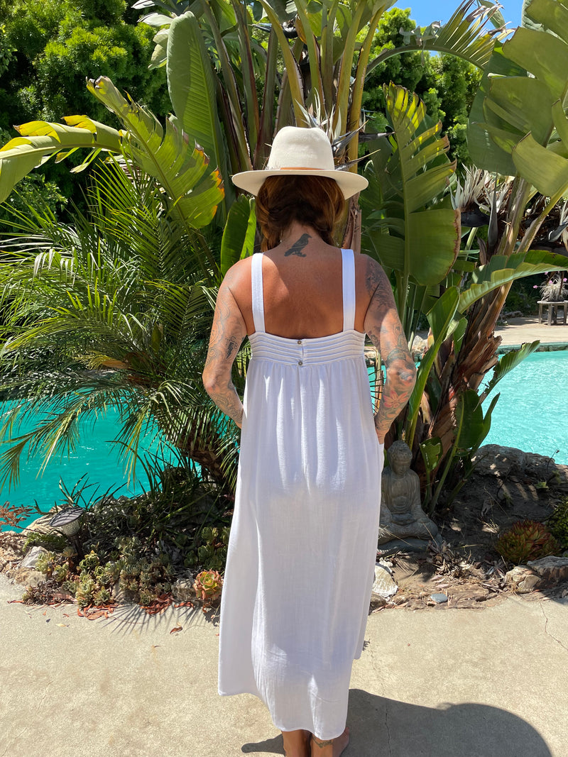 PROVENCE DRESS IN WHITE LINEN