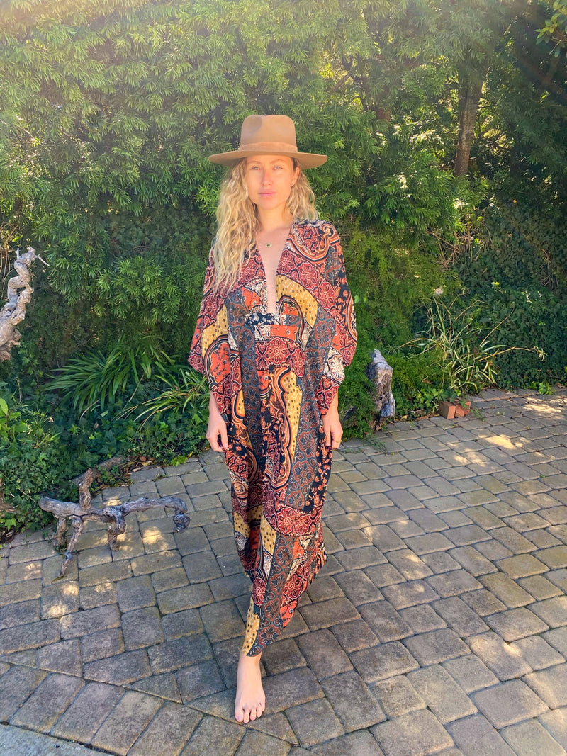 DALI DRESS IN PRINTS
