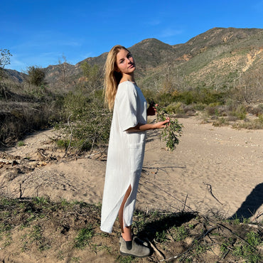 BALTIC SEA KAFTAN IN WHITE BUBBLE GAUZE