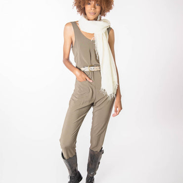 SHEPHERDESS PLAYSUIT IN OLIVE