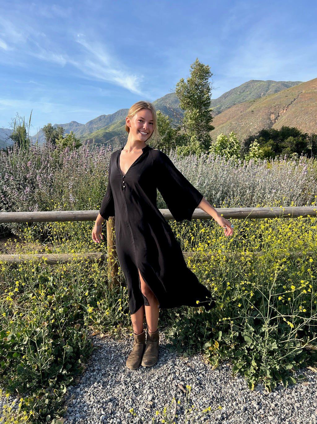 Midsummer Kaftan in Black