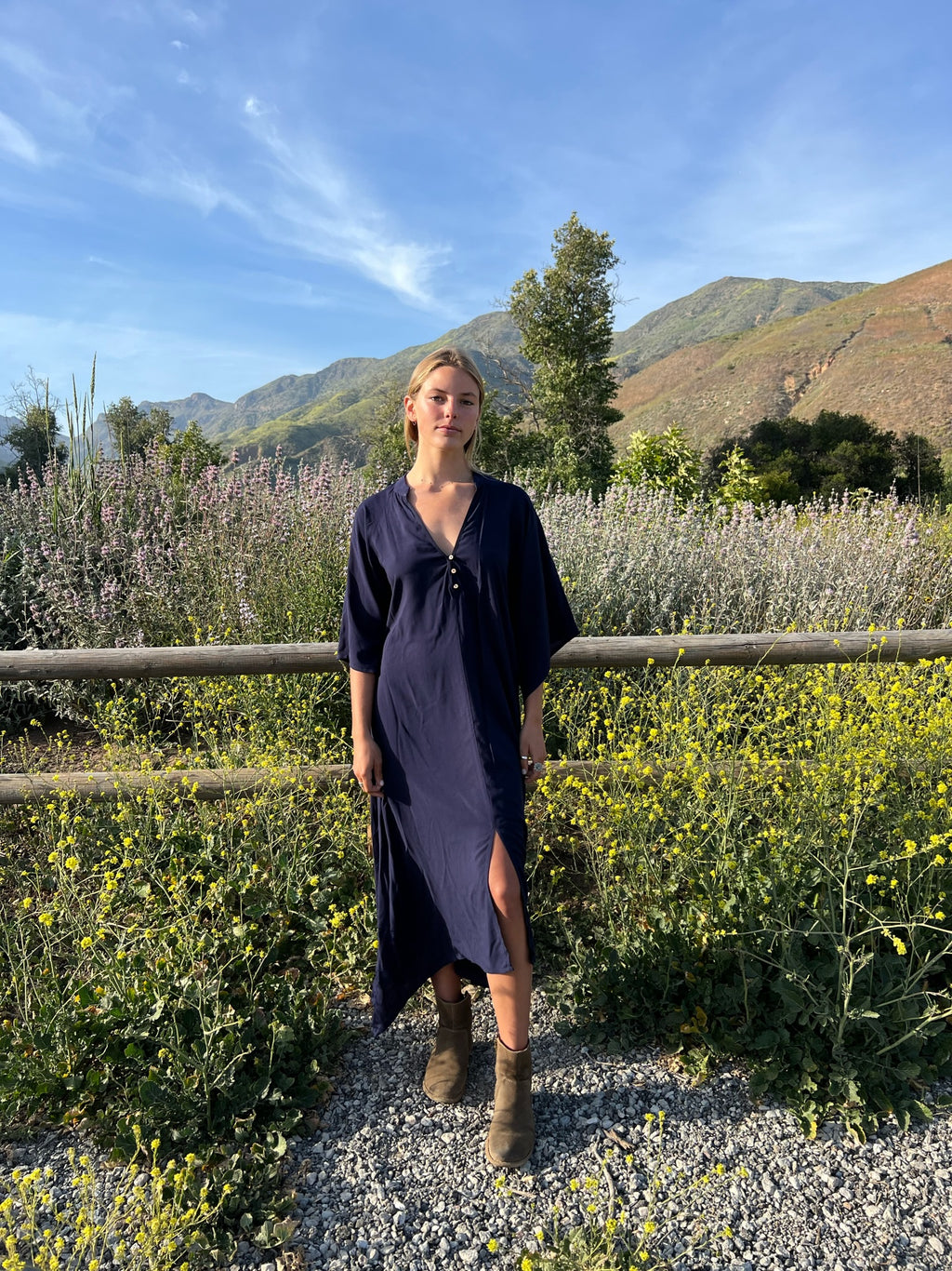 Midsummer Kaftan in Navy