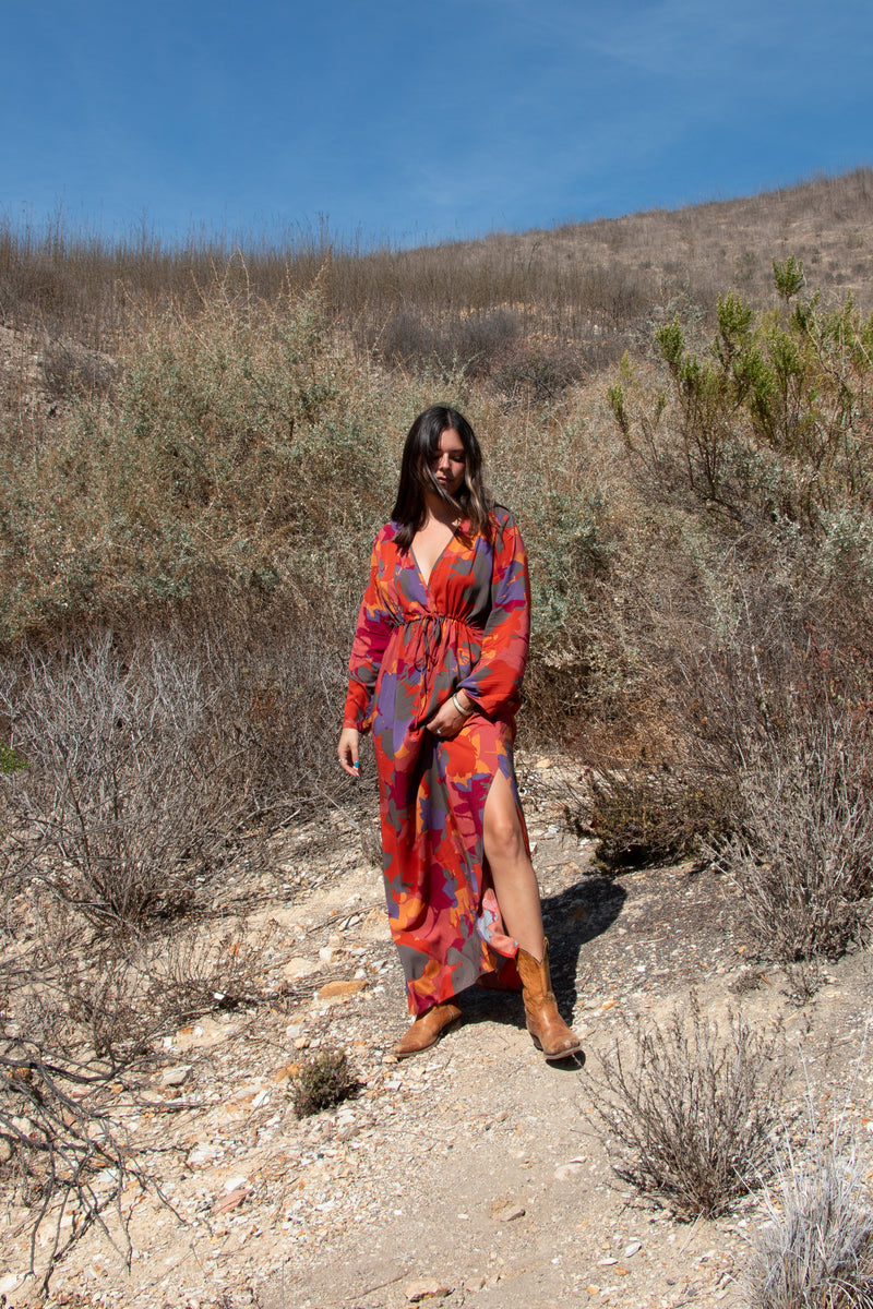 SAT HARI DRESS IN REFLECTIONS